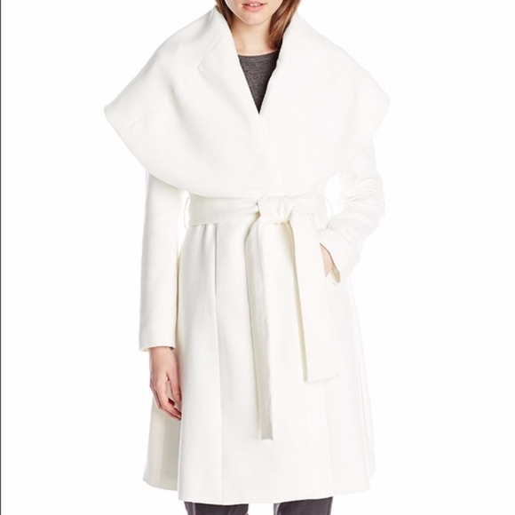 KEEPSAKE the Label Jackets & Blazers - NWT- KEEPSAKE the Label - Wide Awake Ivory Coat!